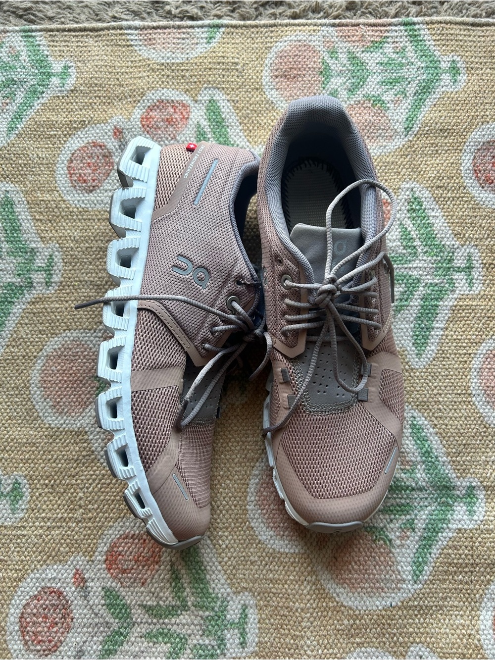 On Cloud Women’s Shoes